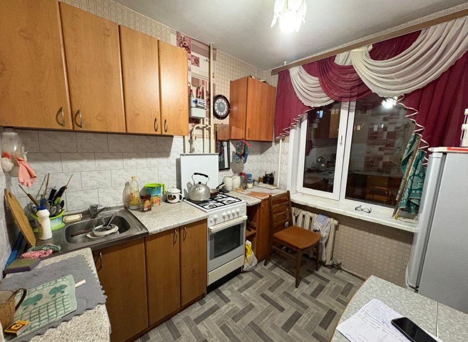 Продам 2 ком квартиру 2/5 новой планировки р-он Сокола.