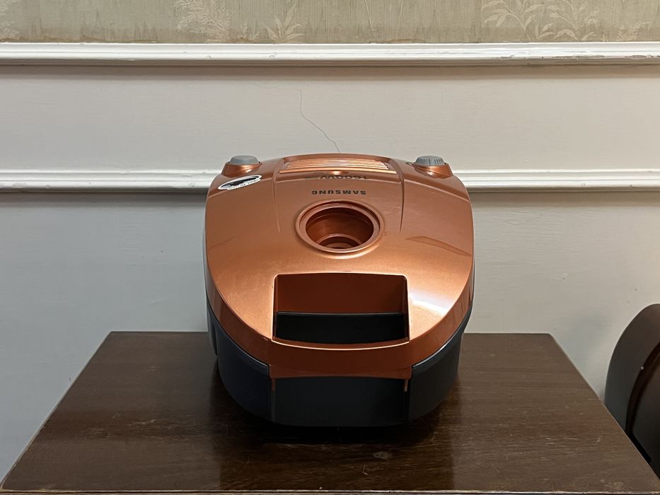 Пылесос Samsung SC4142