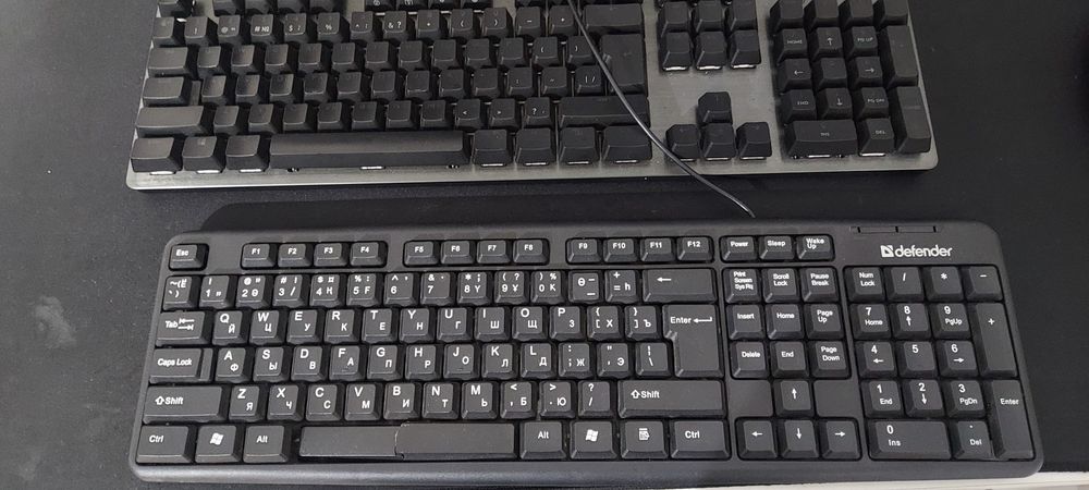 Продам клавиатуру Defender