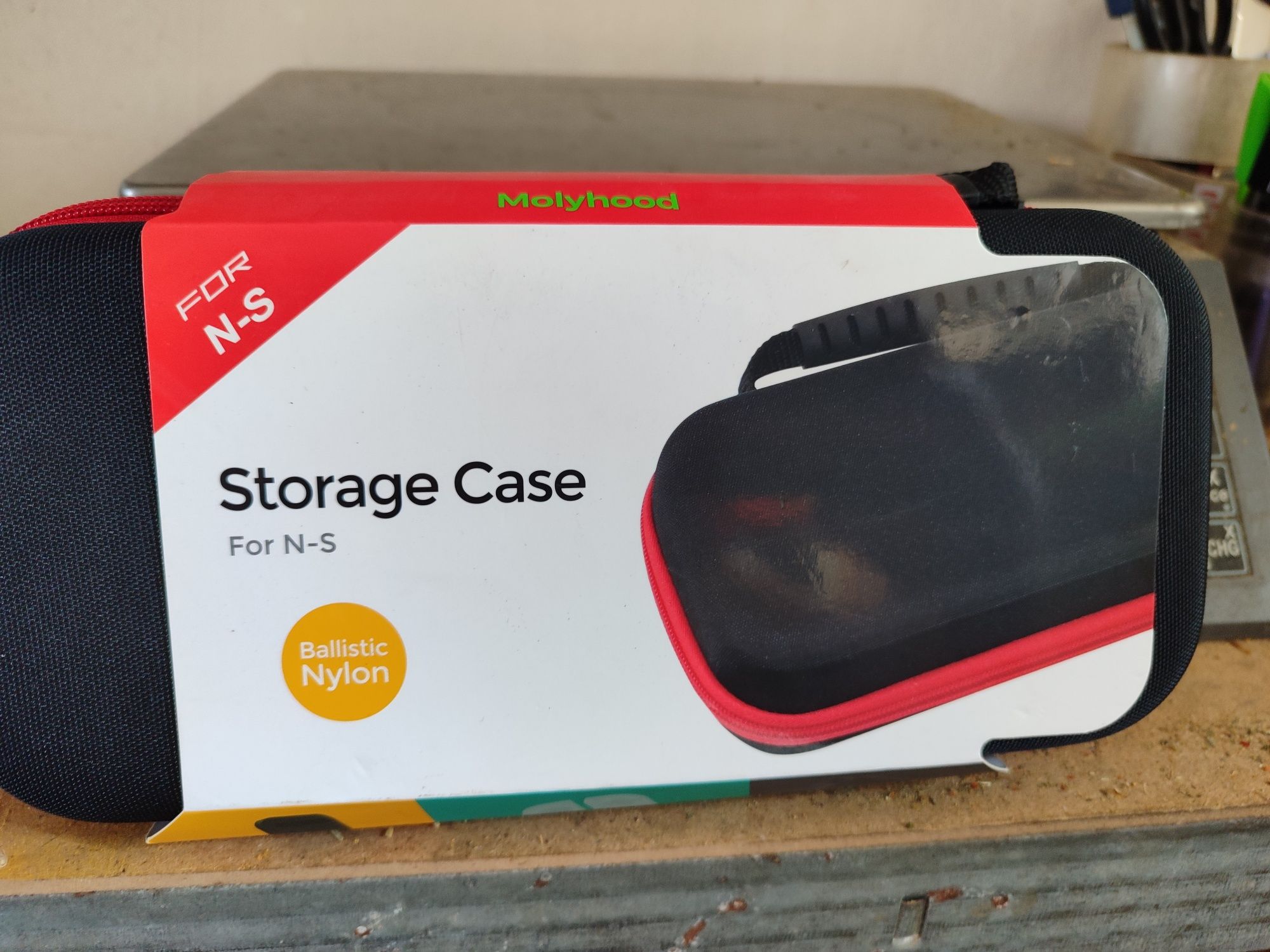 ! Nintendo switch case чанта плюс протектори и аксесоари.