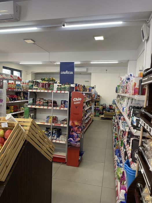 Vand rafturi metaluce magazin