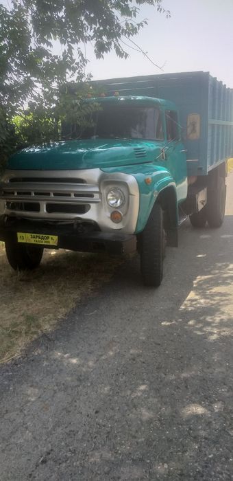 Зил сотилади срочна холати яхши