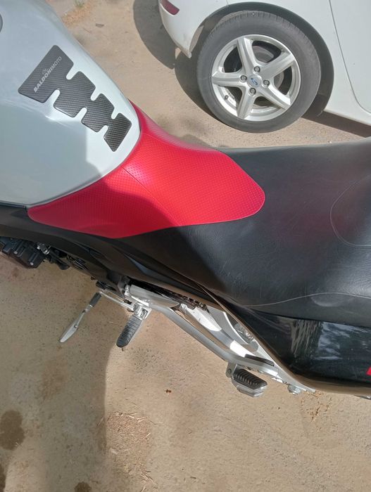 Motocicletă gsr 600 Suzuki