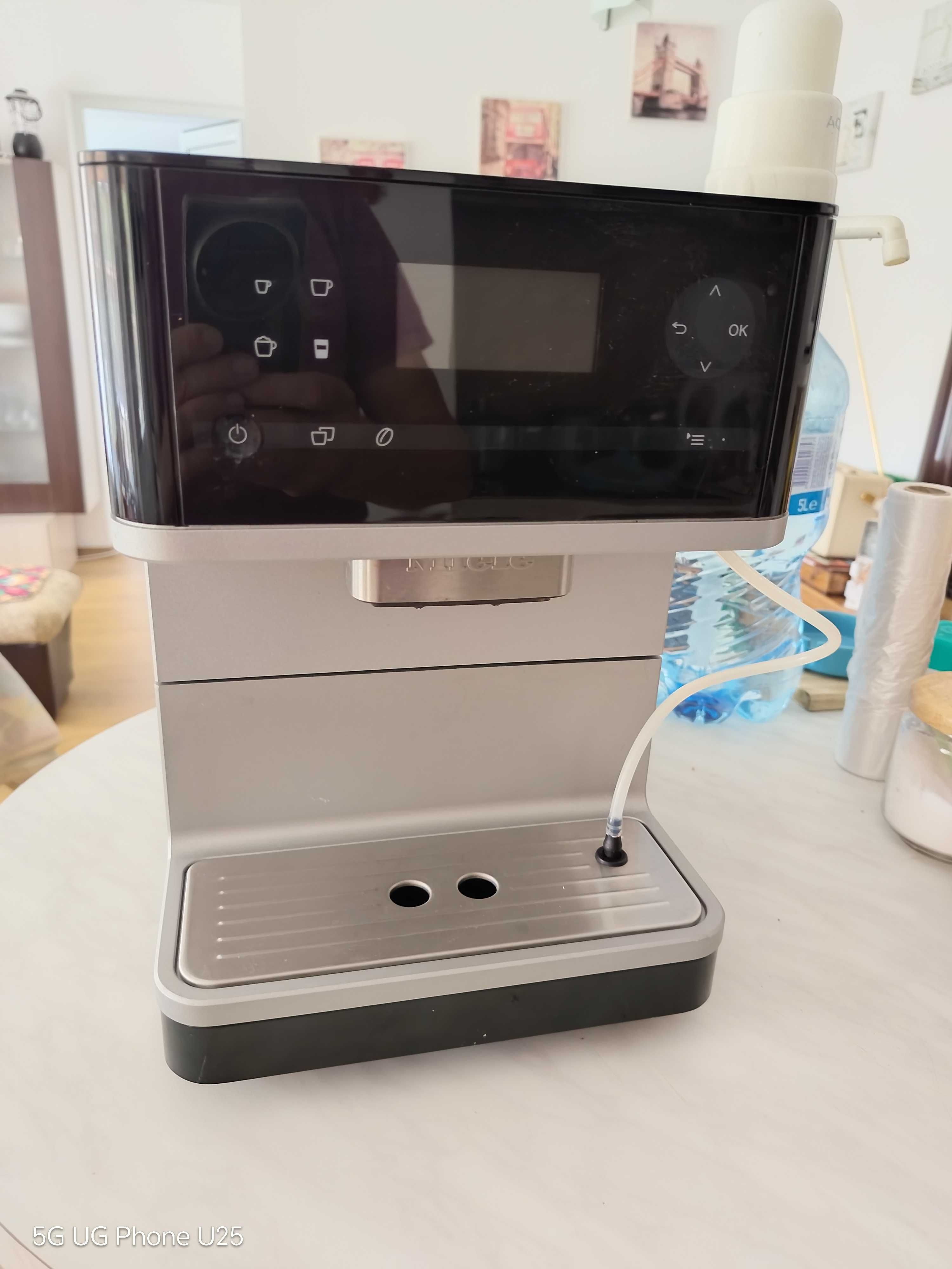 Кафемашина Miele CM6100