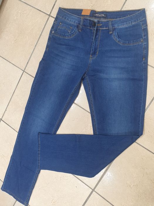 Blugi clasici barbatesti
