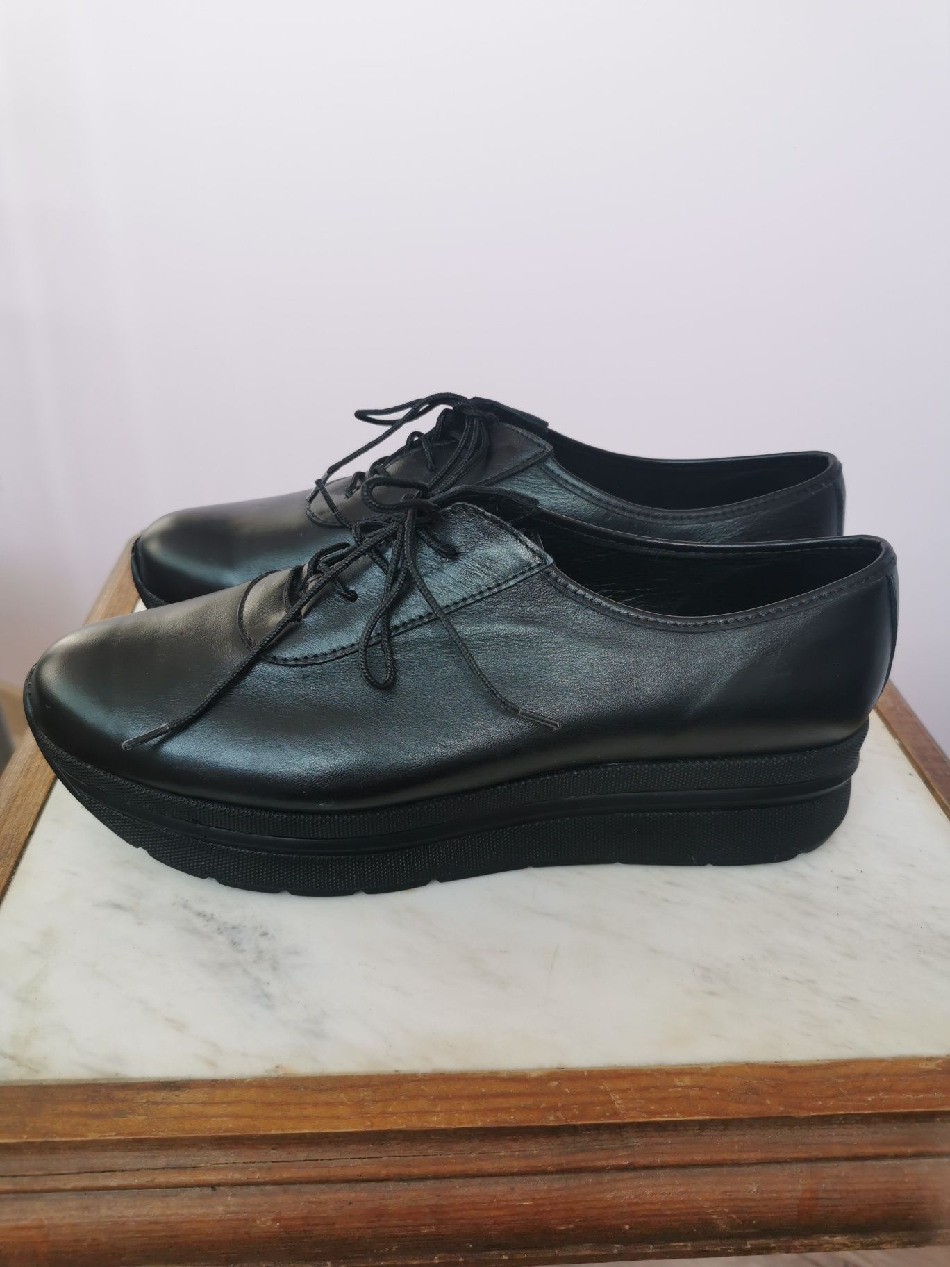 Български обувки от естествена кожа, р-р 40