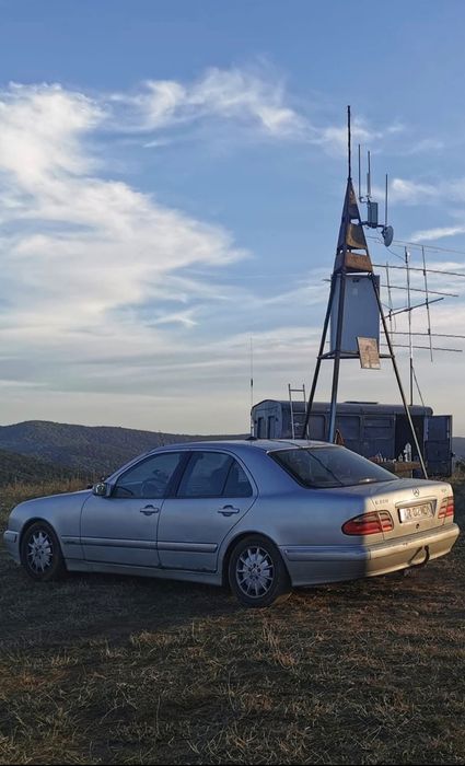 Mercedes E200 an 2001