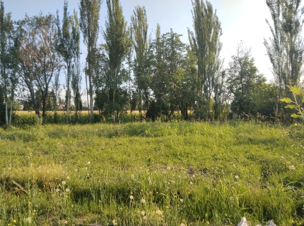 Продаётся участок -10 соток