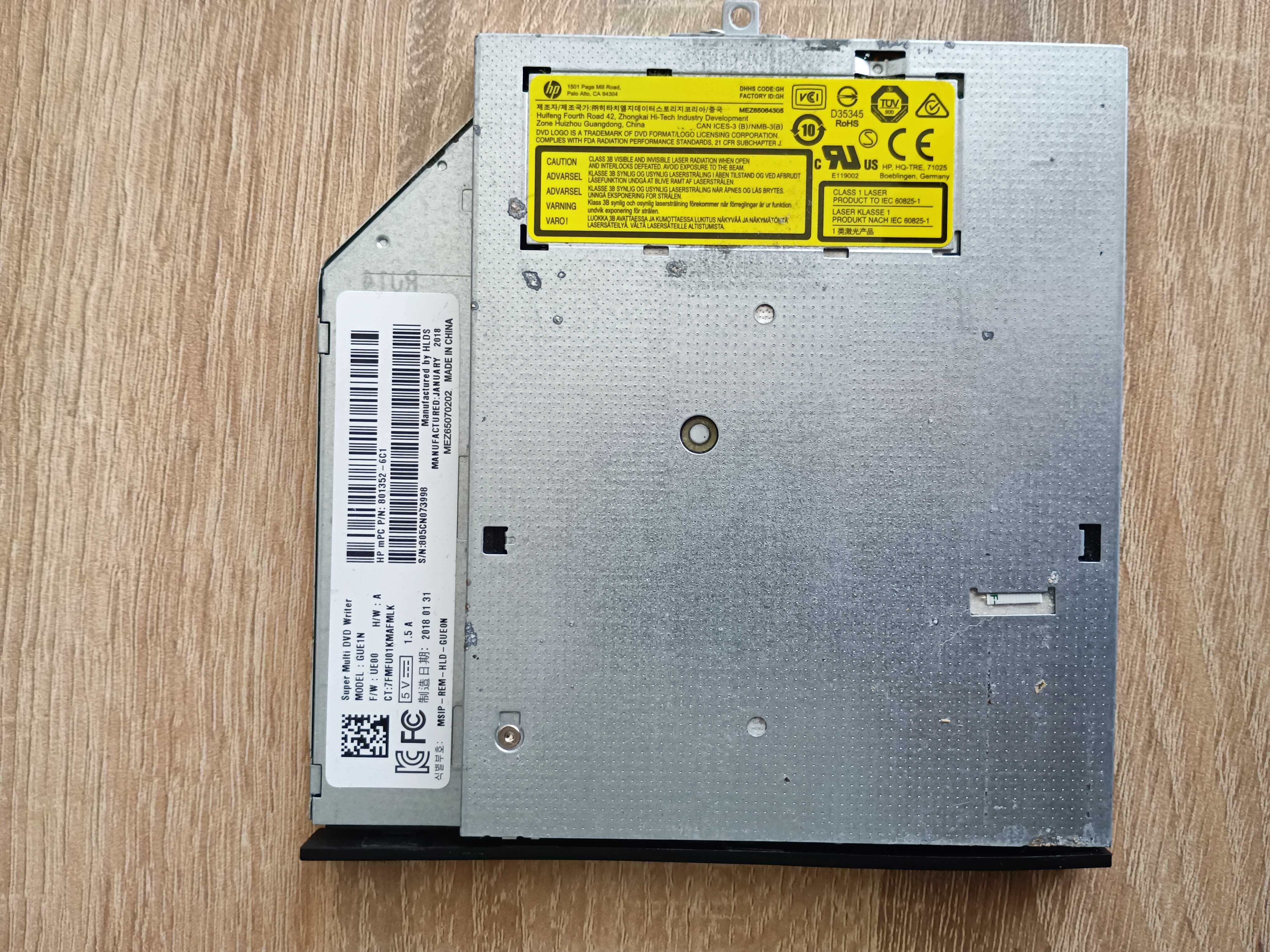 Лаптоп Asus X55V
