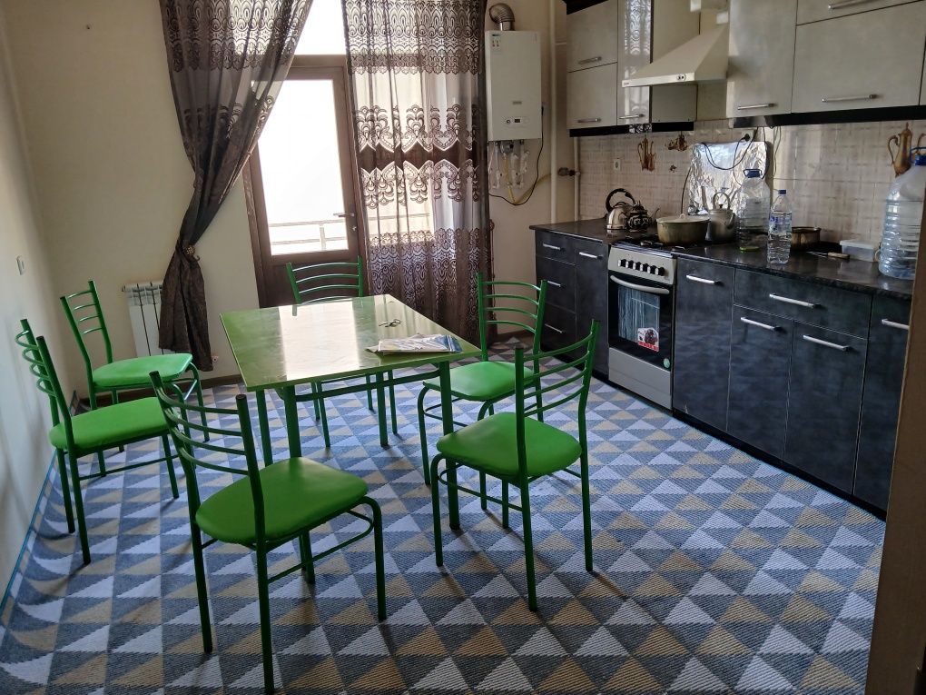Термиз шахар квартира ижара аренда уй, оила ёки шерик 3 кизга 1 хонаси