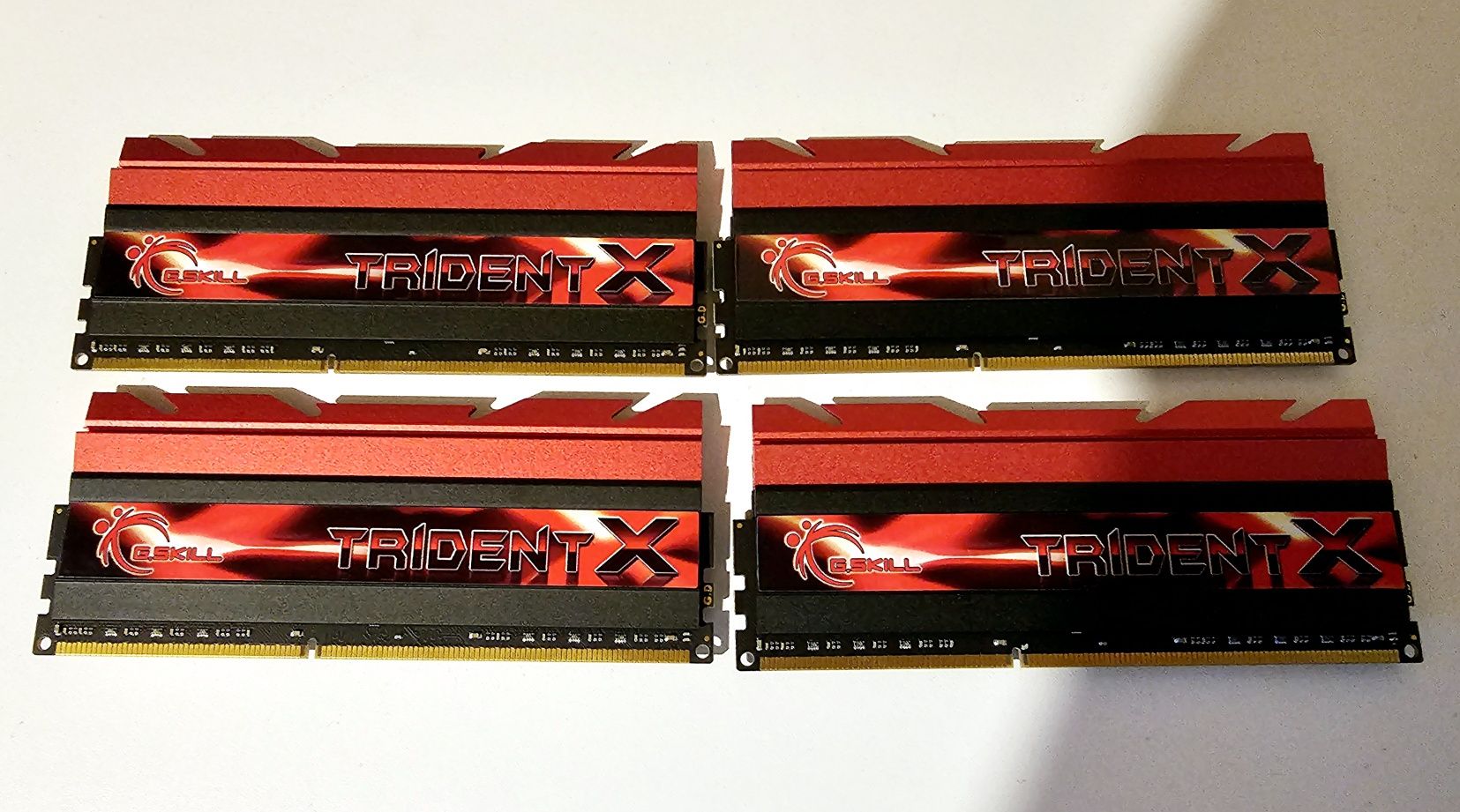 16GB 32GB RAM 2400MHZ DDR3 G.Skill Trident X Red