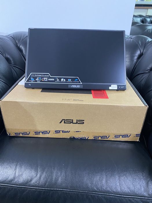 Asus ZenScreen Go / Wireless Portable Monitor / MB16AWP