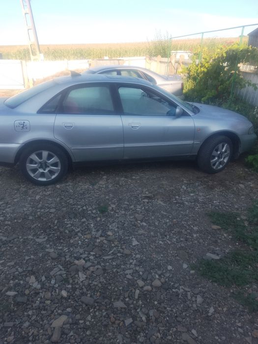 Vând audi A4 b5 cutie automata in 5 trepte