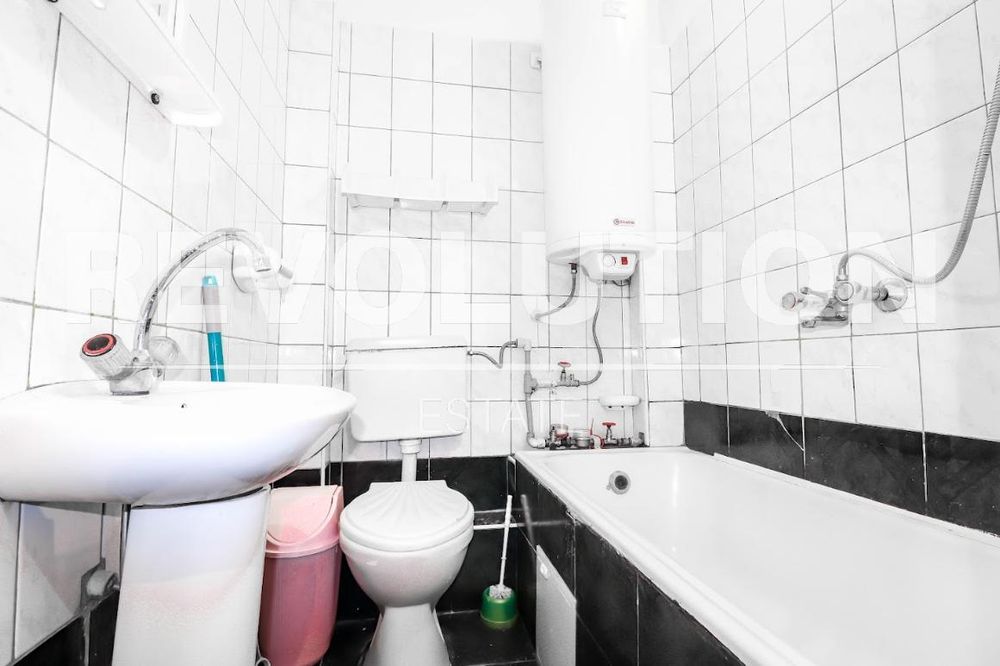 Дава се под наем Едностаен апартамент в Варна, Зимно кино Тракия - 45 кв.м за 310 € - Снимка #3