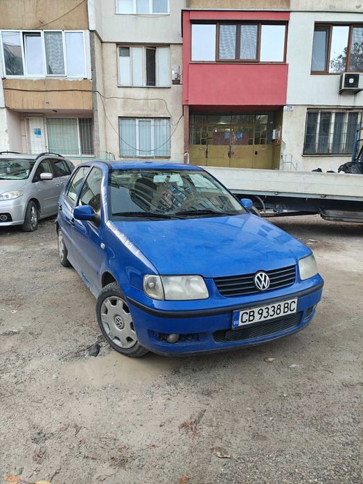 VW polo 1.4 моноинжекцион 2001
