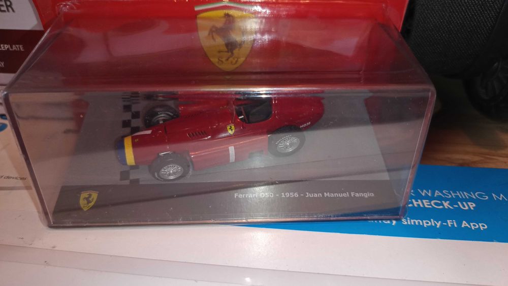 Mașinuțe de colecție Germania  - sunt sigilate. Și Ferrari D50 din1956