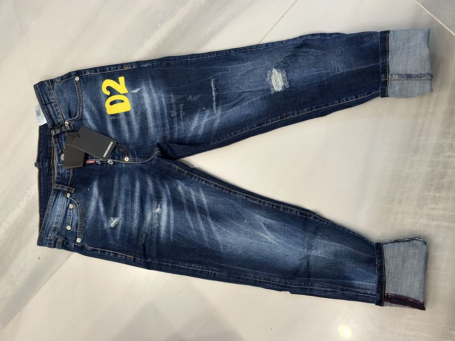 Blugi Dsquared , toate marimile disponibile