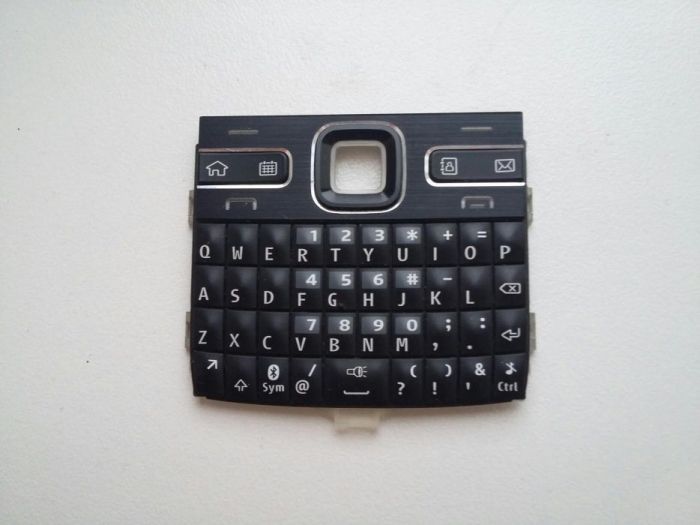 Клавиатура на телефоны Nokia e 72