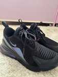 Оригинални маратонки Nike Air Max 270