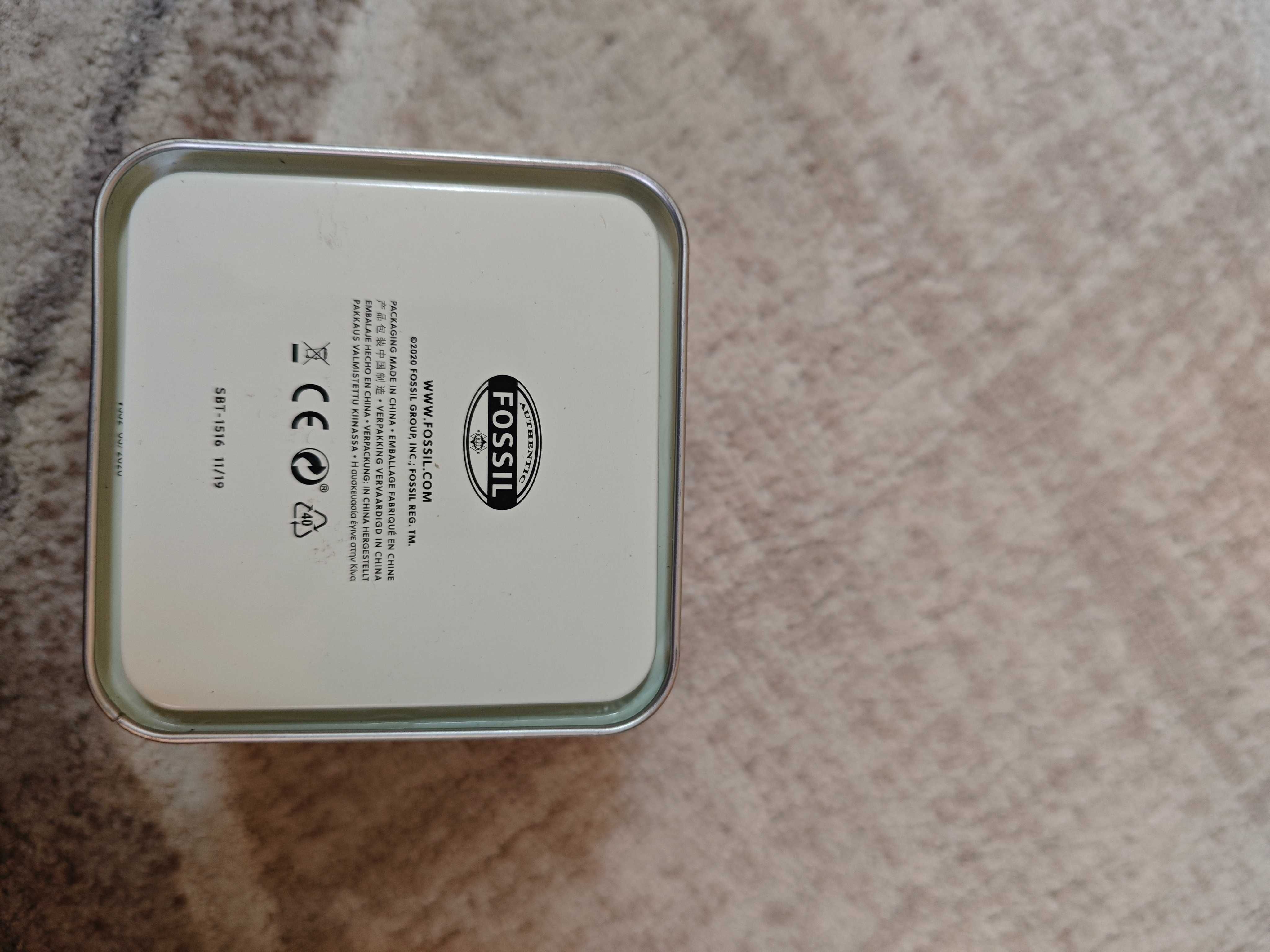 Кварцевые наручные часы Fossil BQ2610