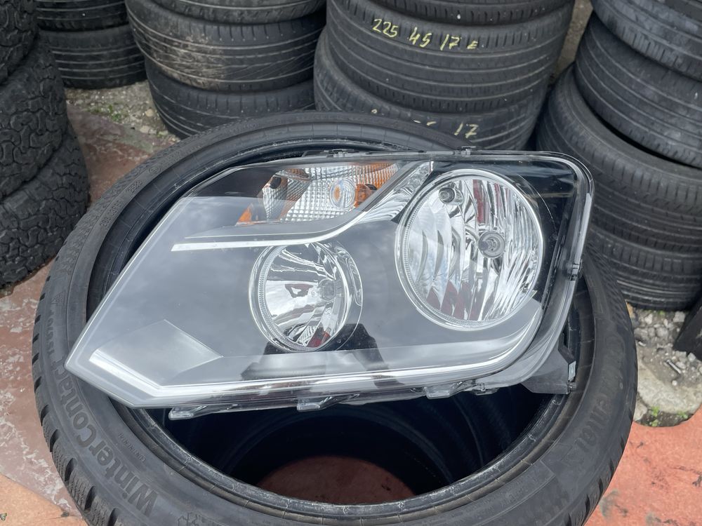 VALEO Ляв фар за VW Amarok 2011