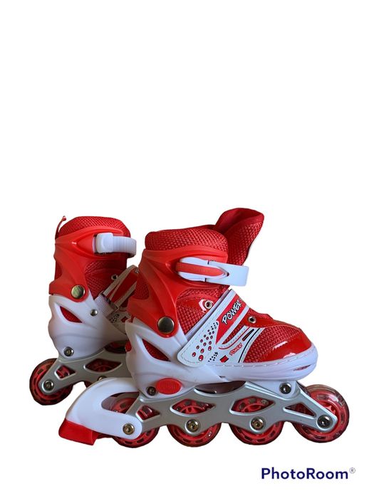 Роликовые коньки