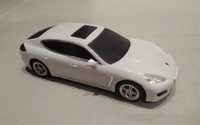 macheta auto Porsche Panamera 1/24