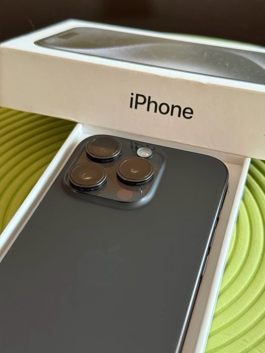 Iphone 15 Pro Black Titanium 256GB НЕРАЗЛИЧИМ от НОВ