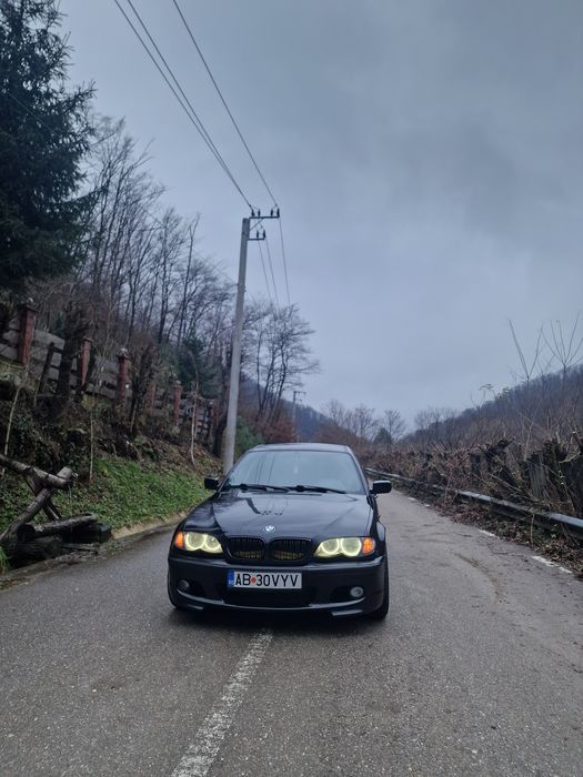 Vând e46 320D 2004  6 trepte
