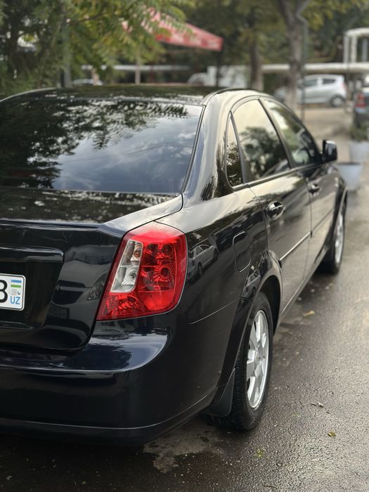 Chevrolet Gentra 2023 Darkman blue