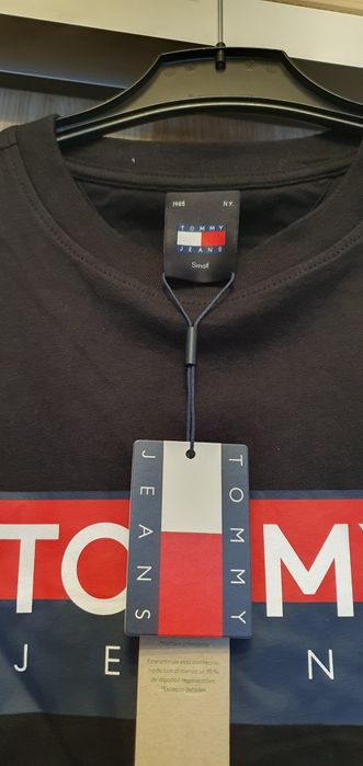 Vand tricou Tommy Hilfiger