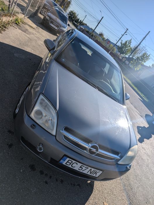 Vînd   Opel Vectra c 2 litri. Dizel