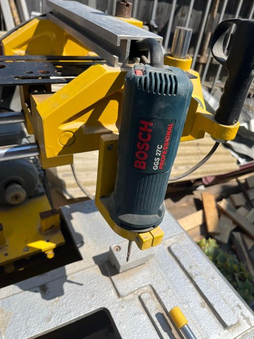 Mașinărie pantograf