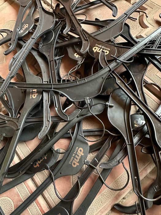 Плечики, вешалки для брюк! для детской и подростковой одежды