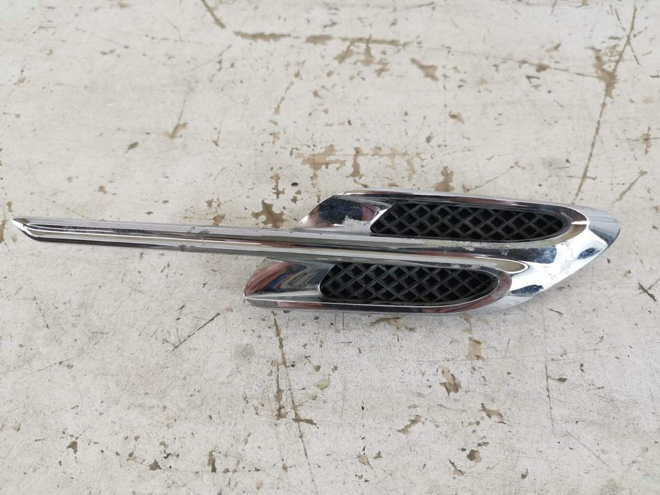 Орнамент Крило Дясно Бентли Континентал ГТ 2 [фейслифт] [ - ] Оригинал