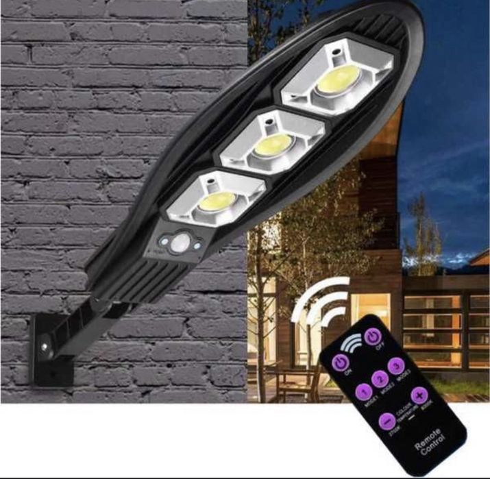 4 lampi solare cu 3 casete si telecomanda