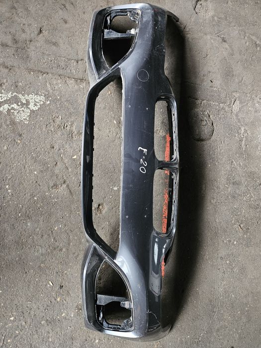 Bara fata BMW seria 1 F20 LCI M pachet