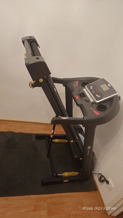 Bandă de alergare Fittronic D550