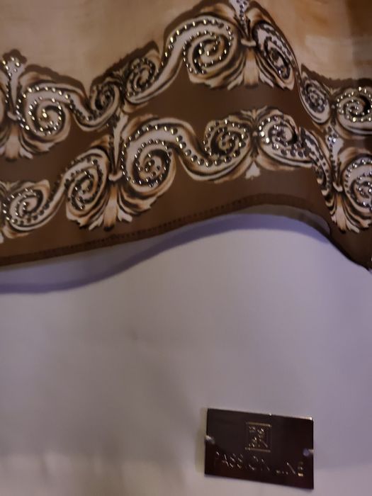 Официална рокля-XL размер  (42) чисто нова с ръкави до лактите- 150лв