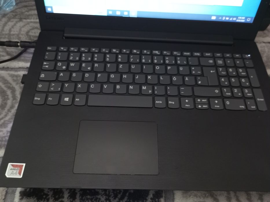 Vånd laptop Lenovo V145-15