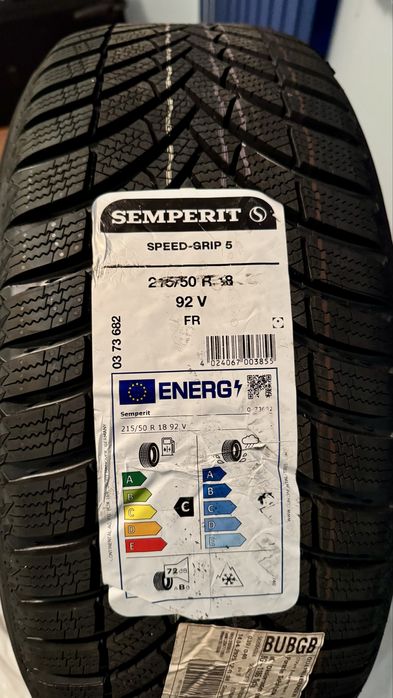 4 бр. чисто нови зимни гуми Semperit SPEED-GRIP 5 215/50/18