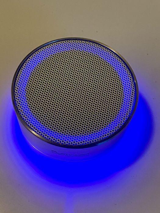 Boxă portabilă bluetooth - Platinum cu LED albastru și microfon