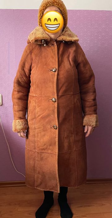 Дубленка и шапка