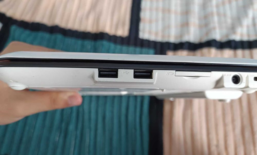 Laptop Samsung X125