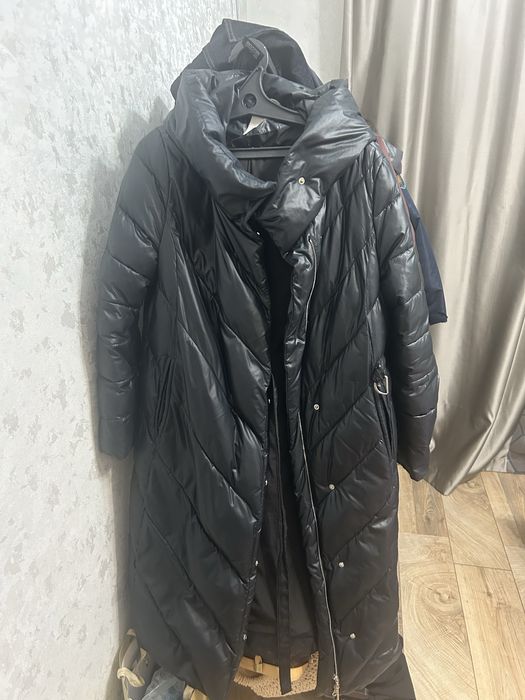 Продам пуховик в отличном состоянии