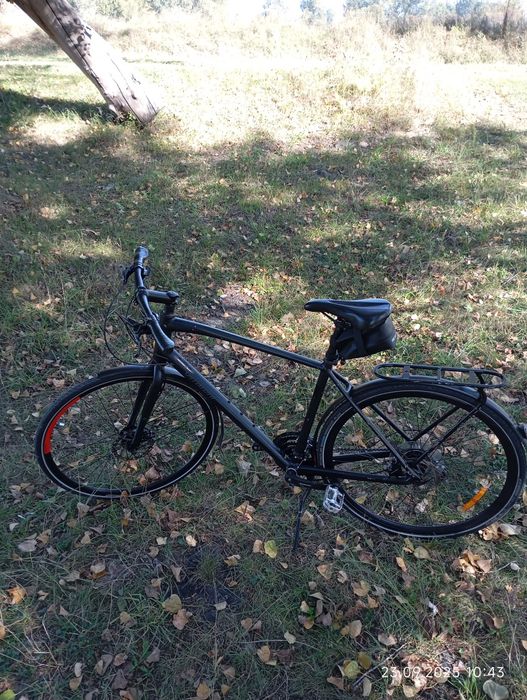 Specialized sirrus Top black