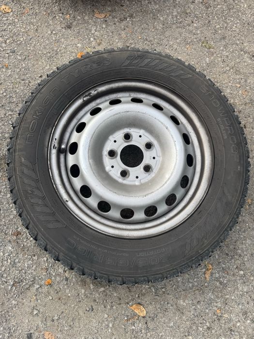 Гуми с джанти 205/65R16C бусови