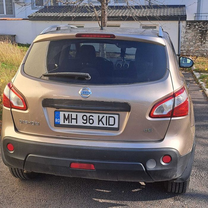 Nissan Qashqai  2012