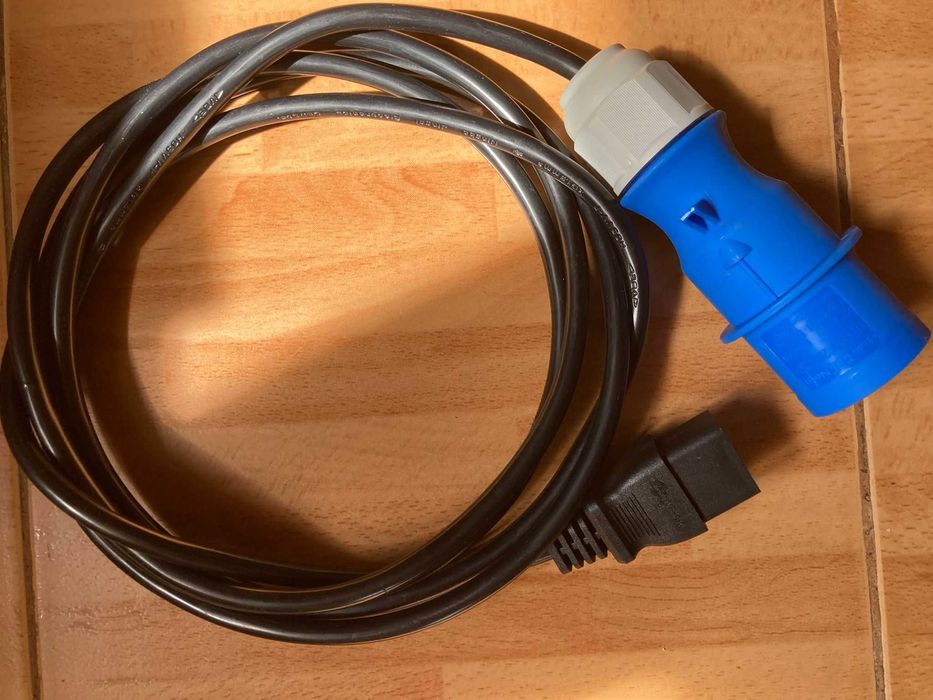 PDU Switched Priza RACK 8 x C13