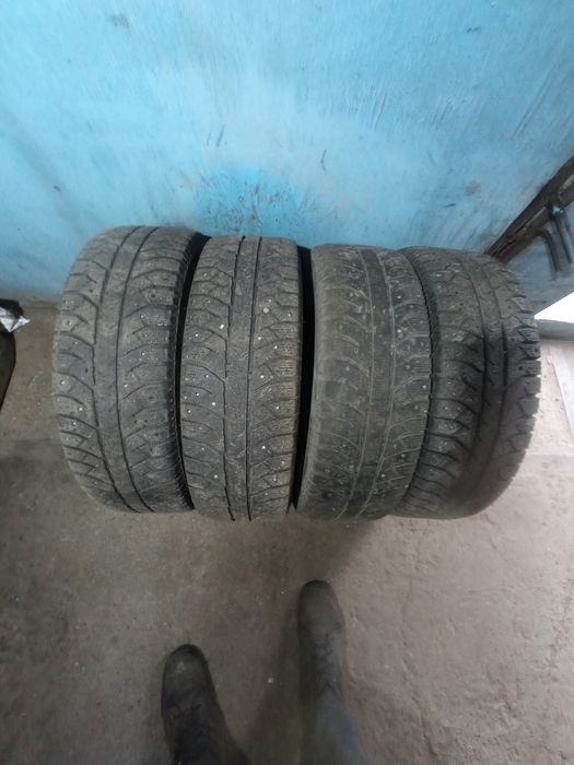 Продам шины 185/70 R14 Б/у